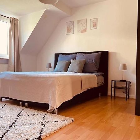 אסן Gemutliche & Komplett Ausgestattete Residenz מראה חיצוני תמונה